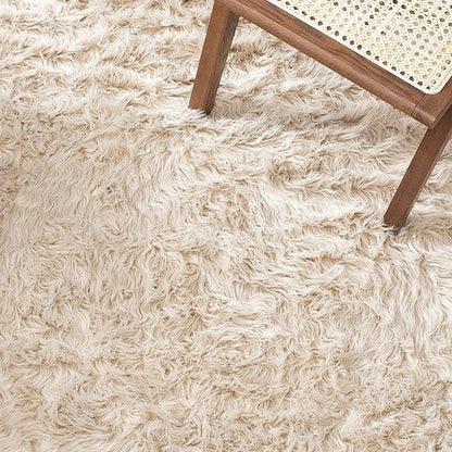 SAFAVIEH Faux Sheep Skin Collection 3' x 5' Beige FSS235K Silken Glam 2.35-inch Thick Area Rug