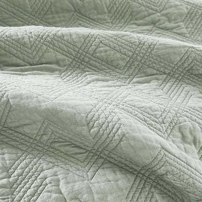 WDCOZY 100% Cotton King Size Quilt Set - Sage Green Pre-Washed Soft Lightweight Modern Bedspread, Farmhouse Country Rustic Coverlet, Textured Like Linen, Shabby Chic Gauze Bedding, 3 Pieces