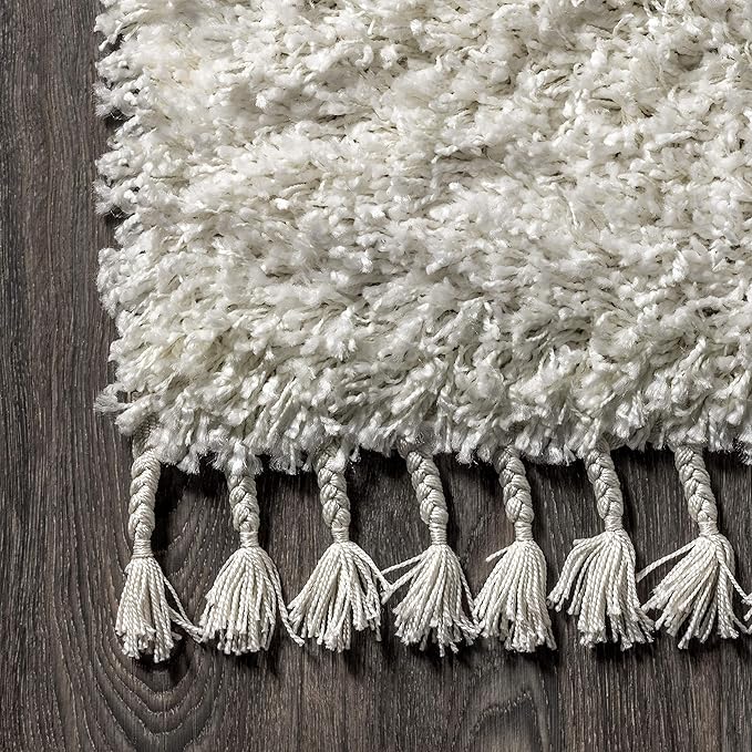 JONATHAN Y Mercer Shag Plush Tassel White Runner Rug, 2x8, Contemporary, Modern, Easy-Cleaning for Living Room, Bedroom, Kitchen, Pet Friendly, Non-Shedding (MCR100A-28)