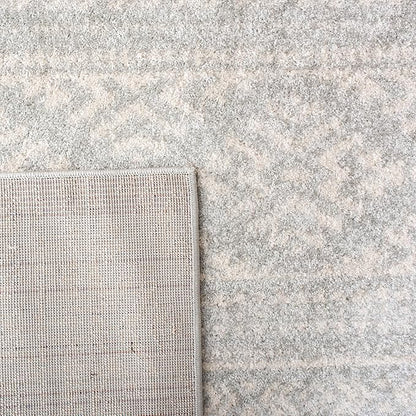 SAFAVIEH Area Rug 10x13 - Tulum Collection - Large - Light Grey & Ivory, Moroccan Boho Tribal Design, Non-Shedding & Easy to Clean, Ideal for Living Room, Bedroom, Dining Space (TUL272F)