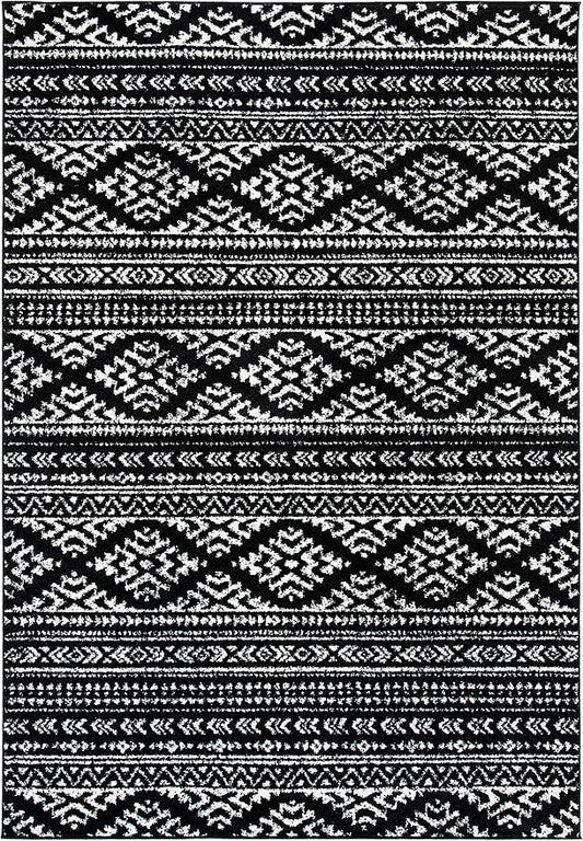SAFAVIEH Area Rug 3x5 - Tulum Collection - Black & Ivory, Moroccan Boho Tribal Design, Non-Shedding & Easy to Clean, Ideal for Entryway, Foyer, Accent Space, Bedroom (TUL272Z)
