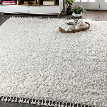 JONATHAN Y Mercer Shag Plush Tassel White Indoor Area Rug, 5x8, Contemporary, Modern, Easy-Cleaning for Living Room, Bedroom, Kitchen, Pet Friendly, Non-Shedding (MCR100A-5)