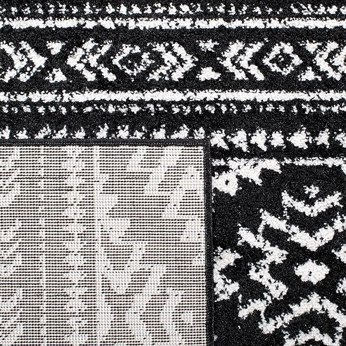 SAFAVIEH Tulum Collection Runner Rug - 2' x 9', Black & Ivory, Moroccan Boho Tribal Design, Non-Shedding & Easy to Clean, Ideal for Living Room, Hallway, Foyer, Entryway, Bedroom (TUL272Z)