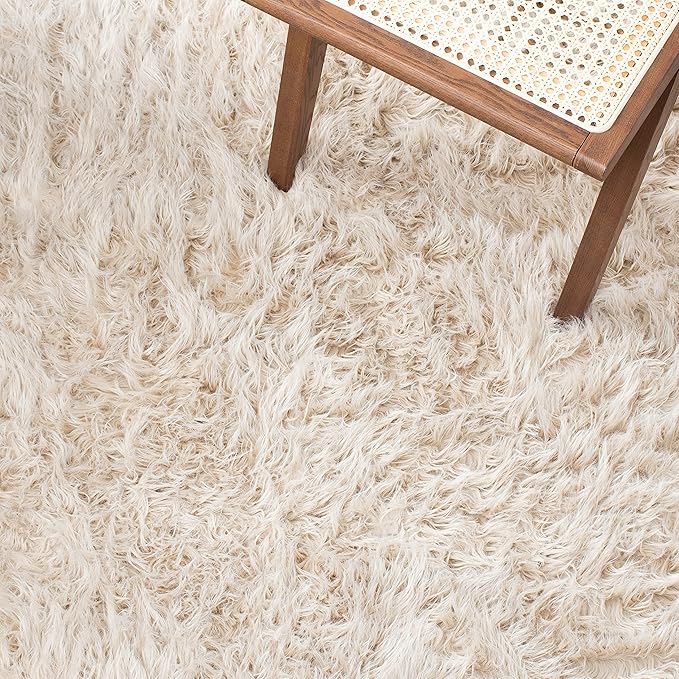 SAFAVIEH Faux Sheep Skin Collection 3' x 5' Beige FSS115K Silken Glam 2.35-inch Thick Area Rug