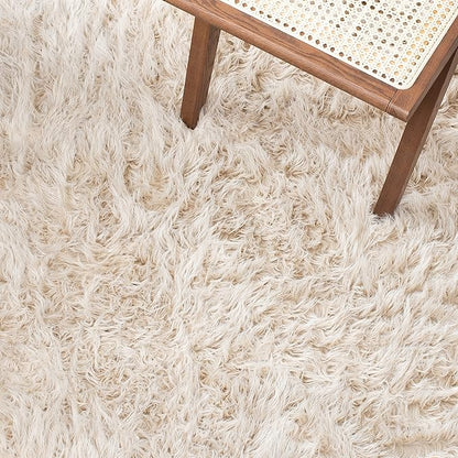SAFAVIEH Faux Sheep Skin Collection 3' x 5' Beige FSS115K Silken Glam 2.35-inch Thick Area Rug