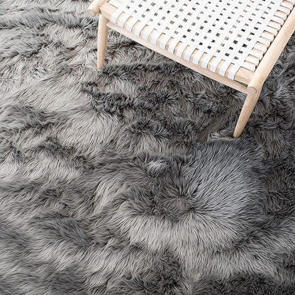 SAFAVIEH Faux Sheep Skin Collection 3' x 5' Grey FSS235D Silken Glam 2.35-inch Thick Area Rug