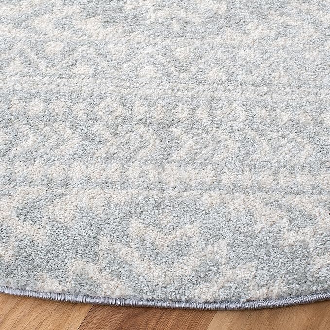 SAFAVIEH Tulum Collection Area Rug - 8' Round, Light Grey & Ivory, Moroccan Boho Tribal Design, Non-Shedding & Easy to Clean, Ideal for Living Room, Bedroom, Dining Space (TUL272F)