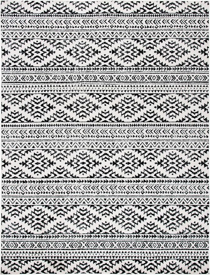 SAFAVIEH Area Rug 9x12 - Tulum Collection - Large - Ivory & Black, Moroccan Boho Tribal Design, Non-Shedding & Easy to Clean, Ideal for Living Room, Bedroom, Dining Space (TUL272B)